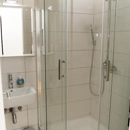 Rooms By The Sea Split - 6973 Gostinjska kuća